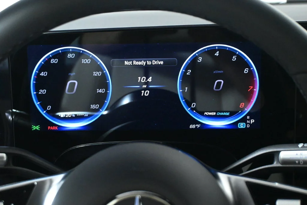 New 2027 Blue Mercedes-Benz CLA 220 image 19
