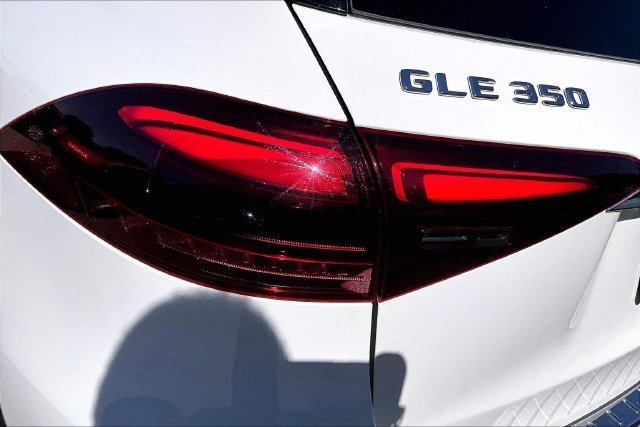 Certified Used 2024 White Mercedes-Benz GLE 350 image 25