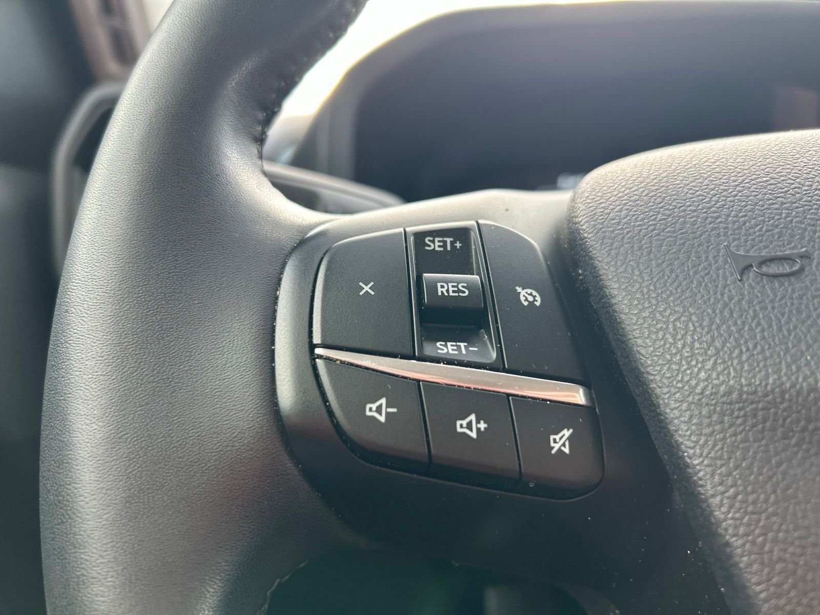 Used 2024 White Ford Badlands image 15