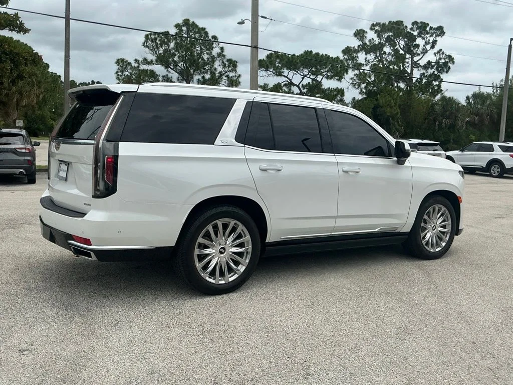 Used 2023 White Cadillac Premium Luxury image 16