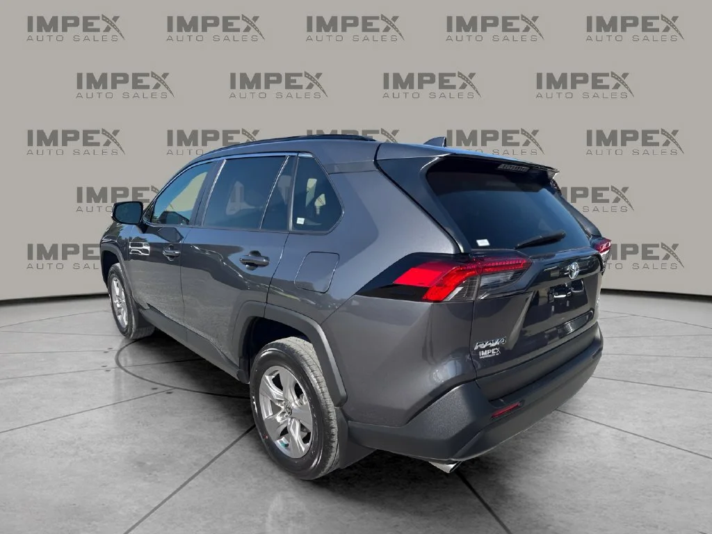 Used 2023 Gray Toyota XLE image 3
