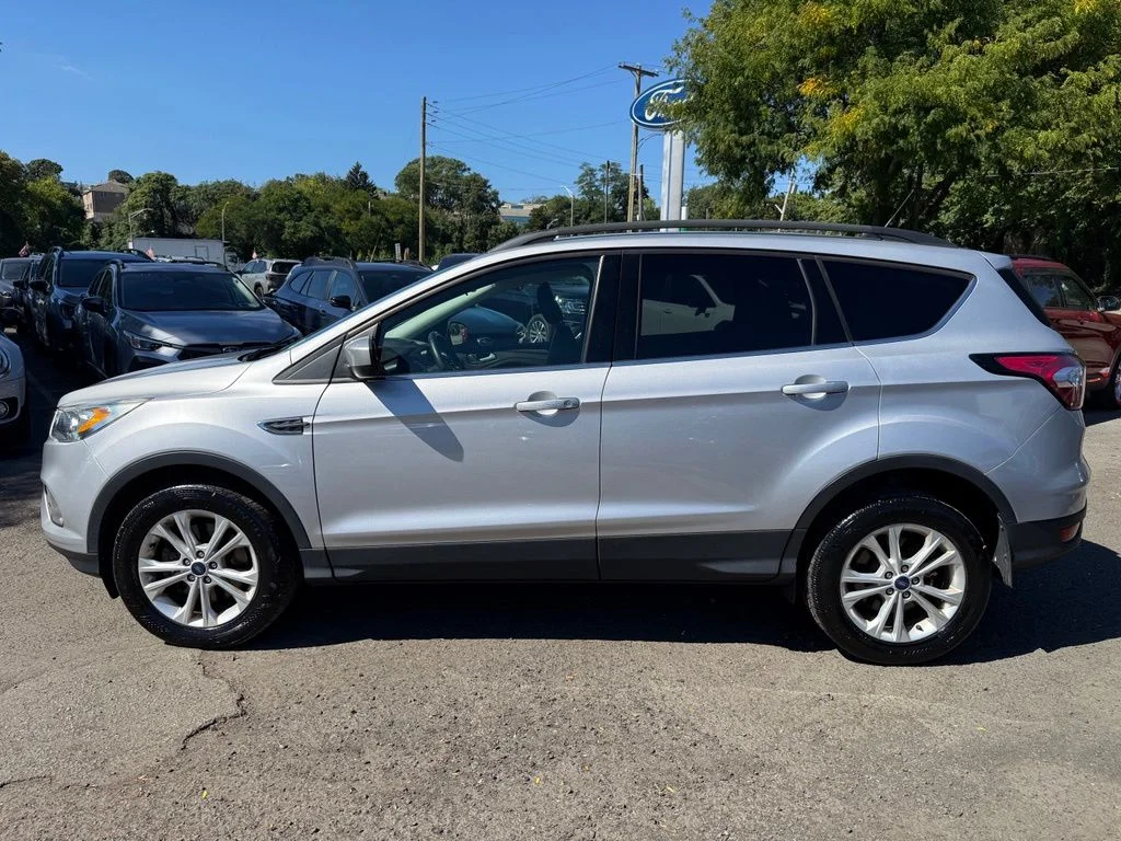 Used 2018 Ingot Silver Ford SEL image 11