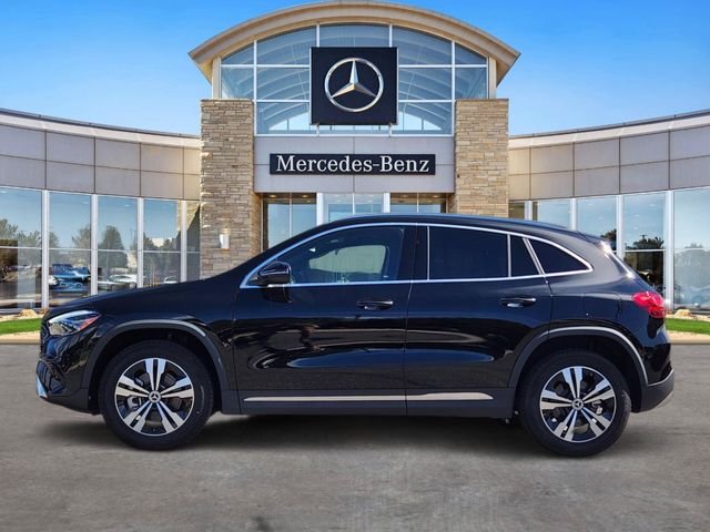 New 2026 Night Black Mercedes-Benz GLA 250 image 2