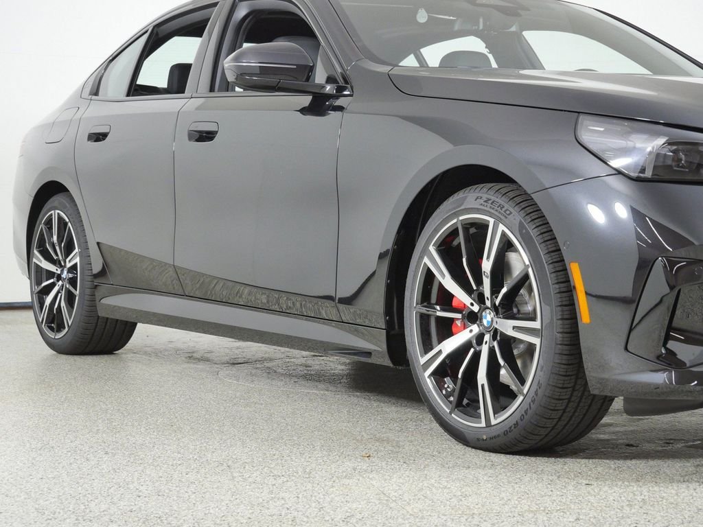 New 2027 Black Sapphire Metallic BMW 530i xDrive image 6