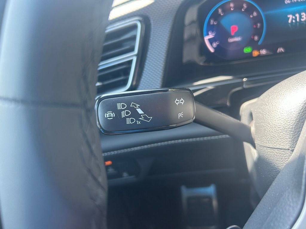 New 2026 Black Volkswagen 2.0T SEL Premium R-Line image 22
