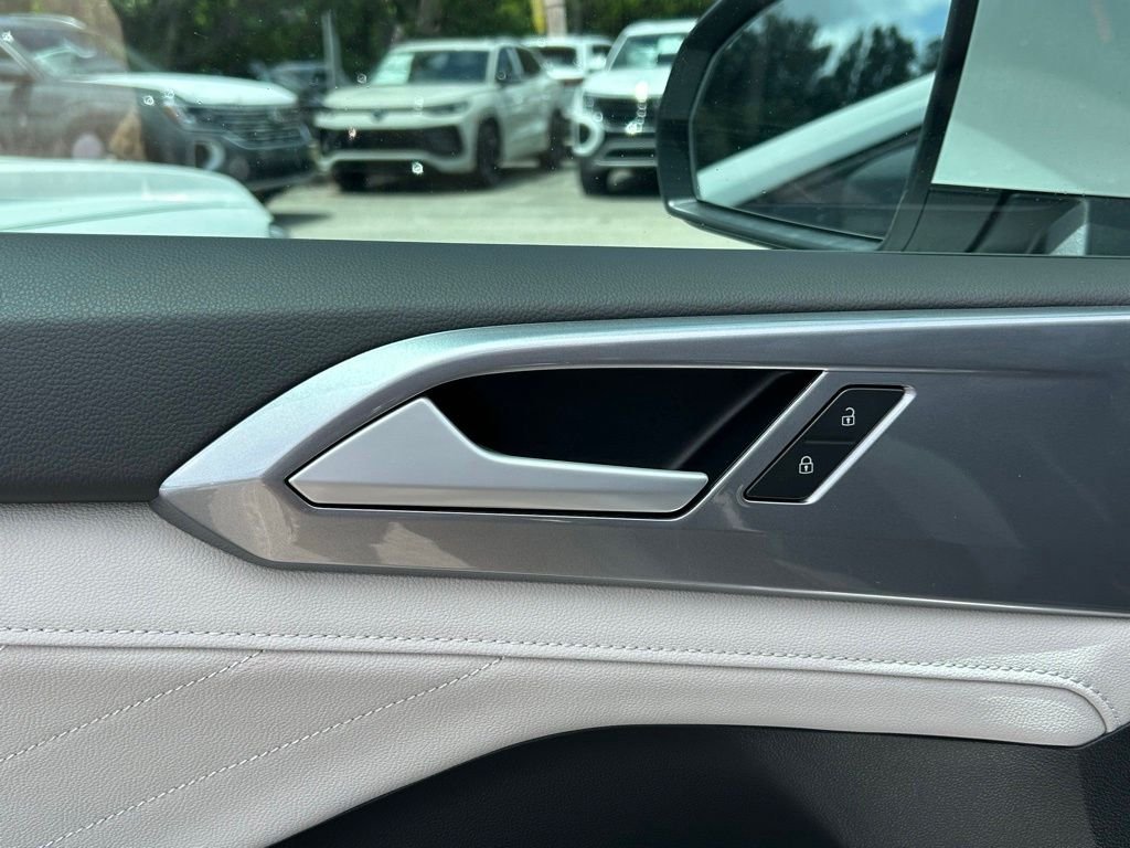 New 2026 White Volkswagen 1.5T SEL image 18