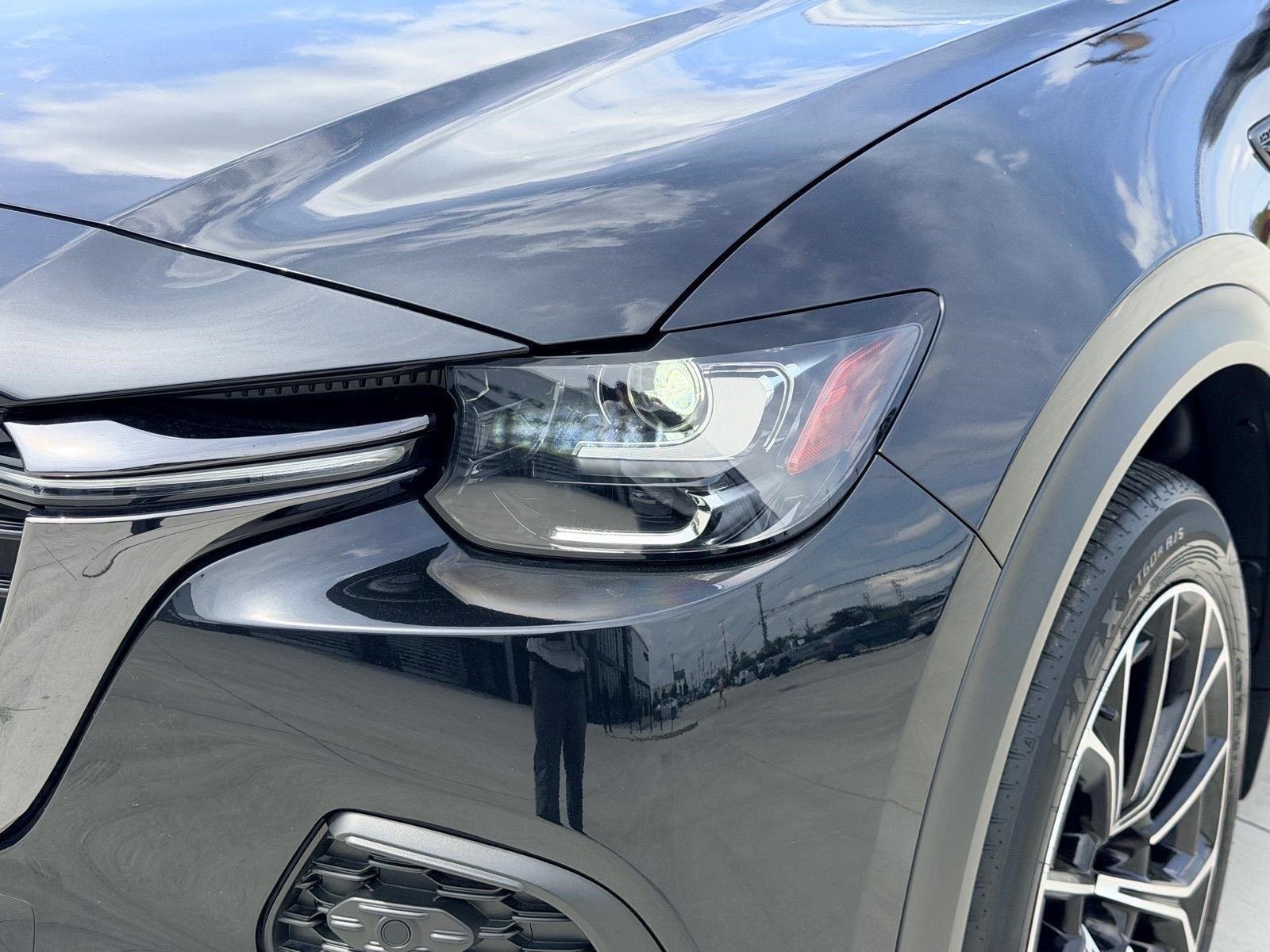 Certified Used 2025 Jet Black Mica Mazda Premium Package image 17