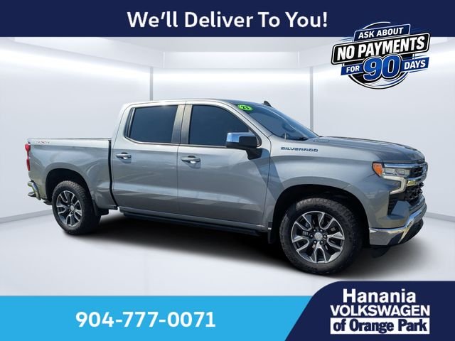 Used 2023 Gray Chevrolet LT image 1