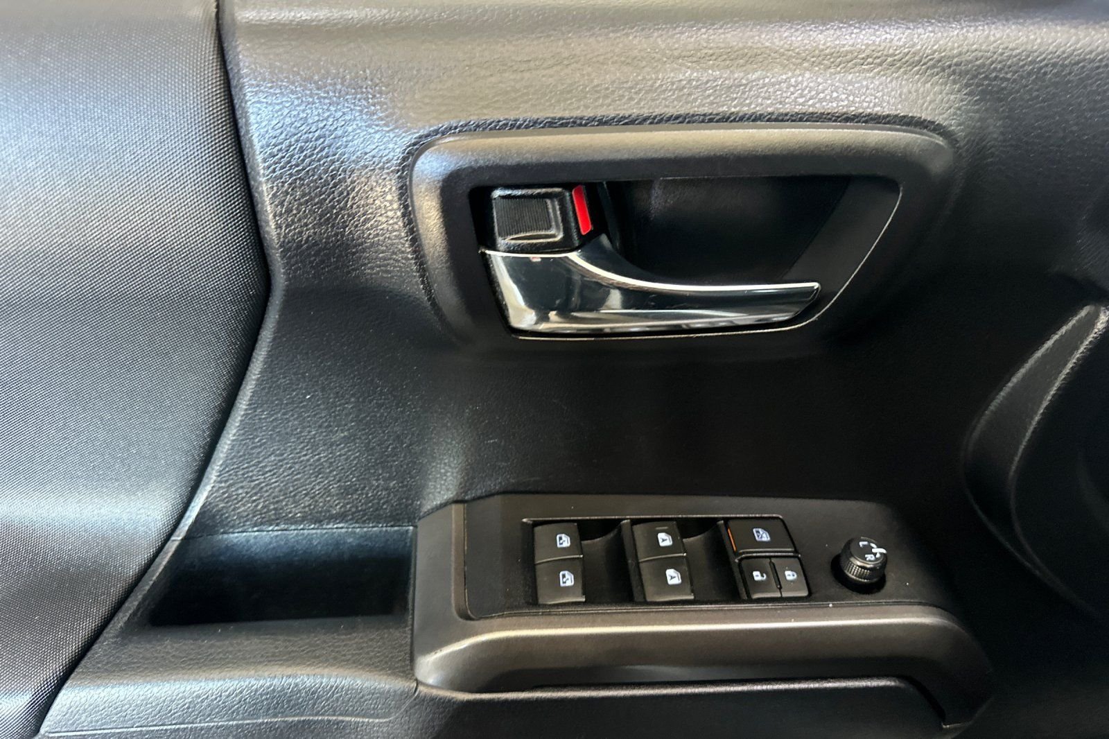 Used 2021 White Toyota TRD Off-Road image 10