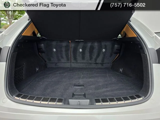 Used 2025 Eminent White Pearl Lexus 350 Premium image 12