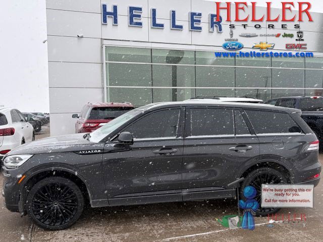 2022 Lincoln Aviator Black Label AWD's photo