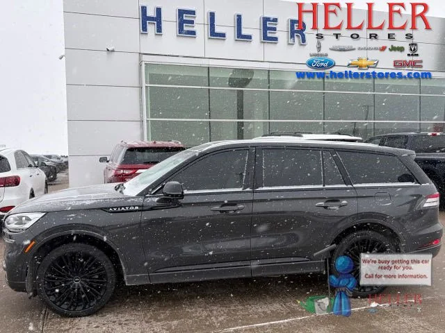 2022 Lincoln Aviator Black Label AWD's photo