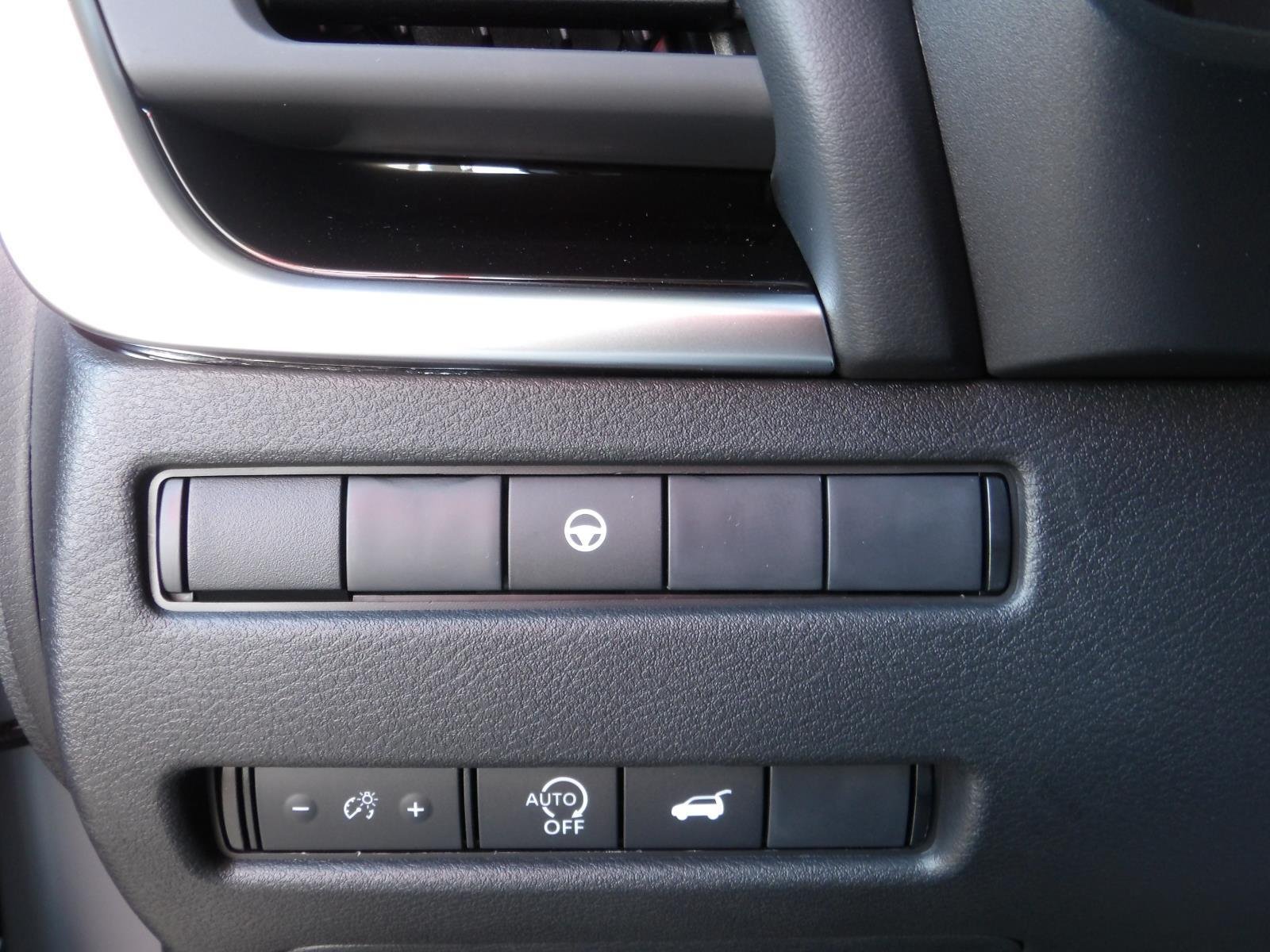 New 2026 Boulder Gray Pearl Nissan Rock Creek® image 31