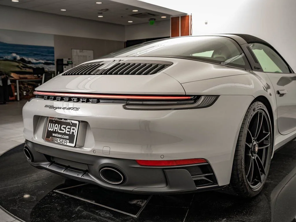 Used 2022 Chalk Porsche Targa 4 GTS image 25