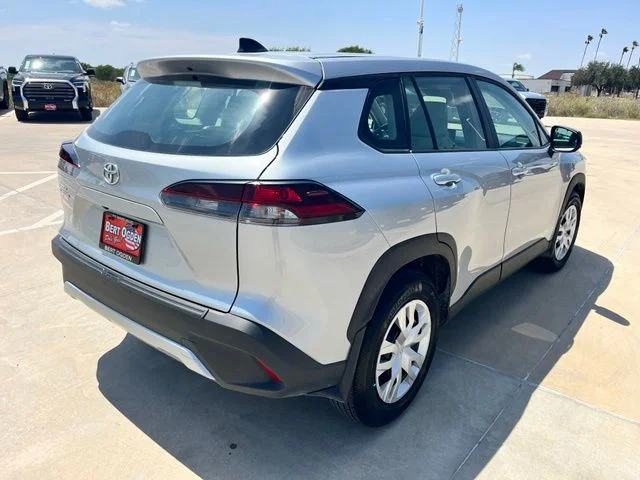 Used 2026 Silver Toyota L image 6