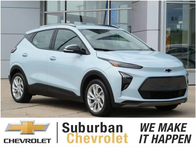 2023 Chevrolet Bolt EUV LT's photo