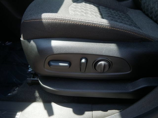 Used 2024 Summit White Chevrolet LT image 14