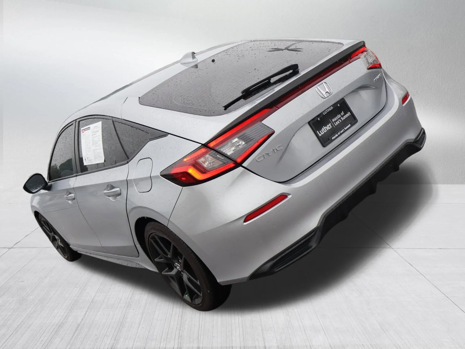 Used 2025 Solar Silver Metallic Honda Sport image 4