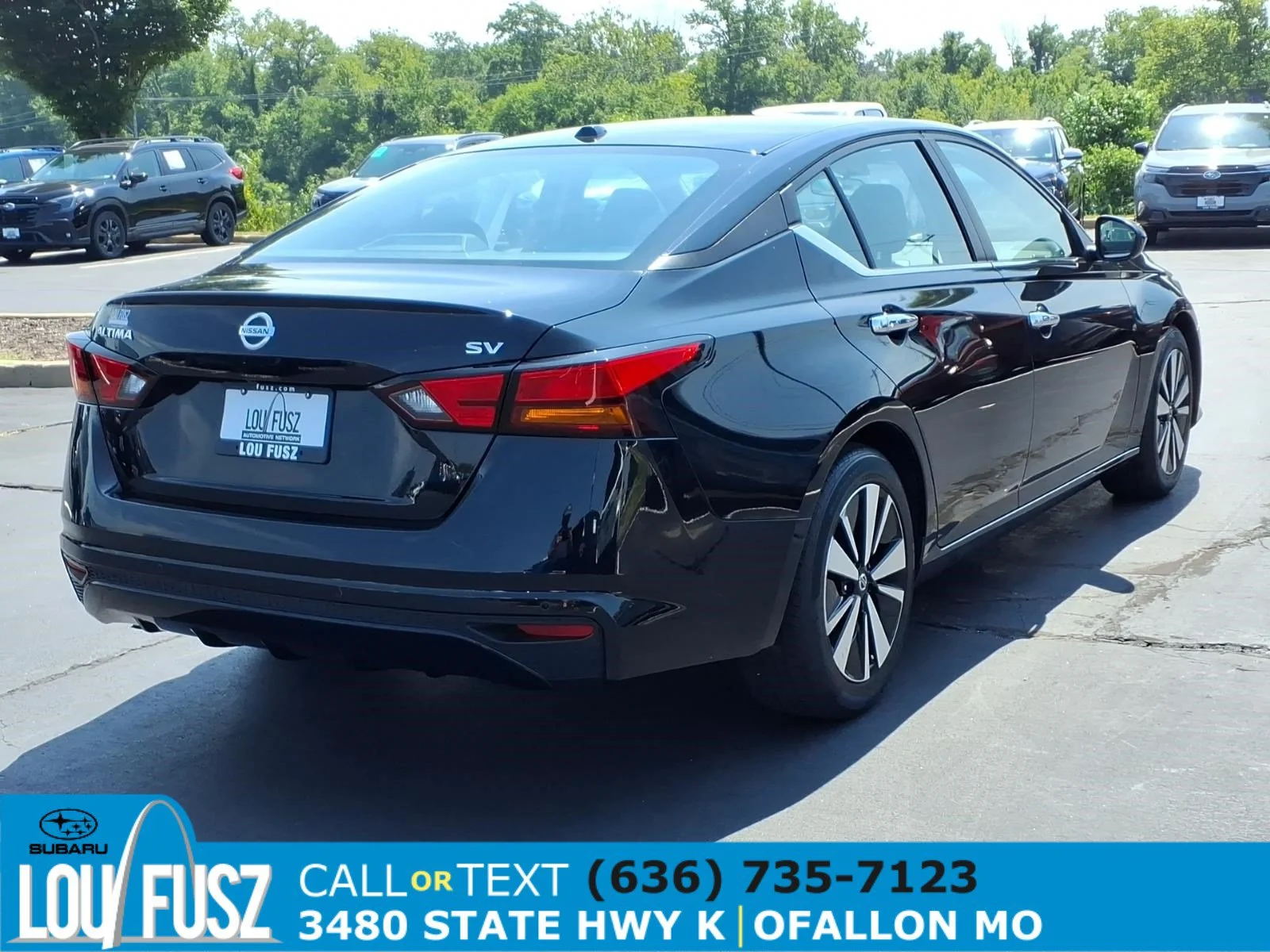 Used 2021 Super Black Nissan 2.5 SV image 26