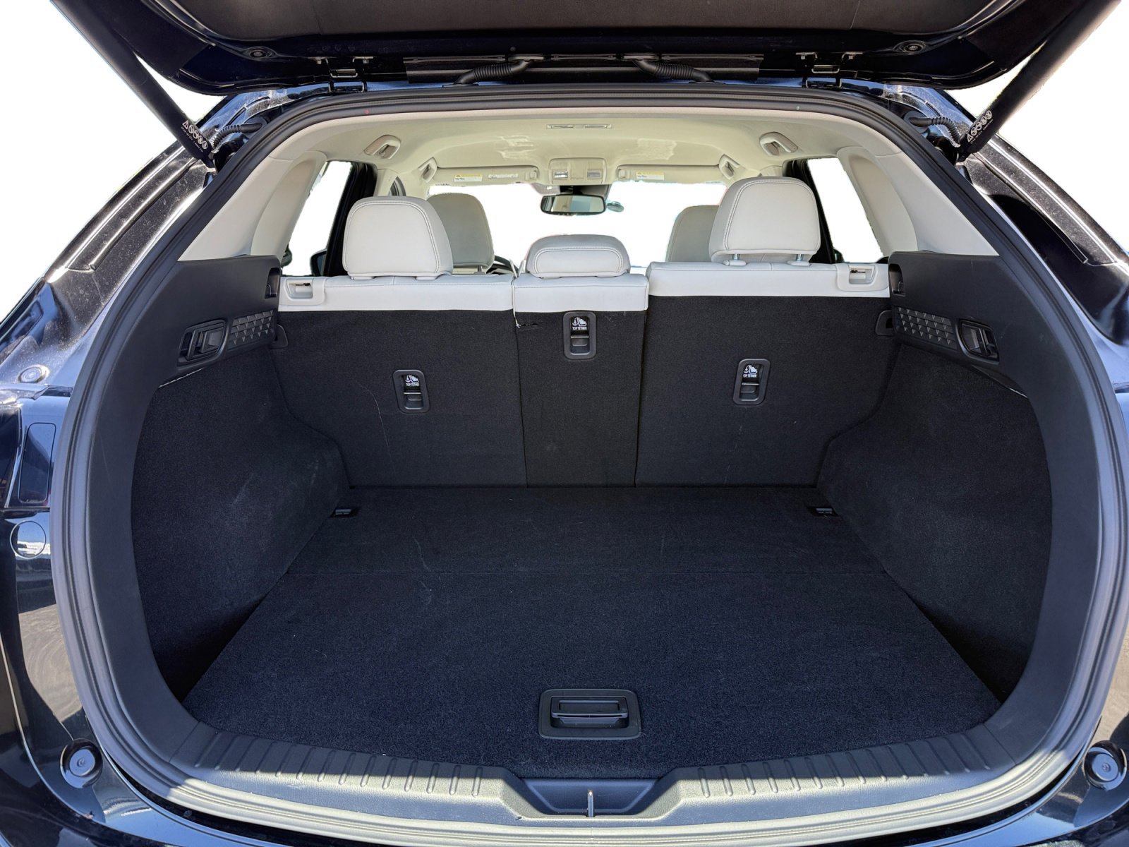 Certified Used 2025 Jet Black Mazda 2.5 S Preferred Package image 17