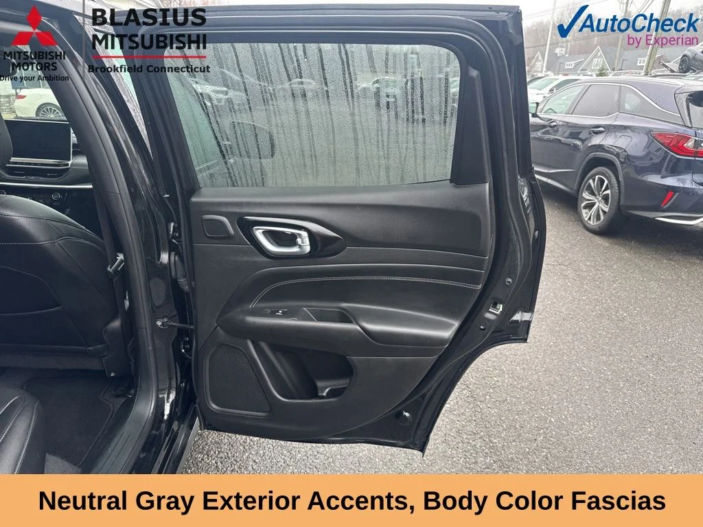 Used 2024 Black Jeep Limited image 21