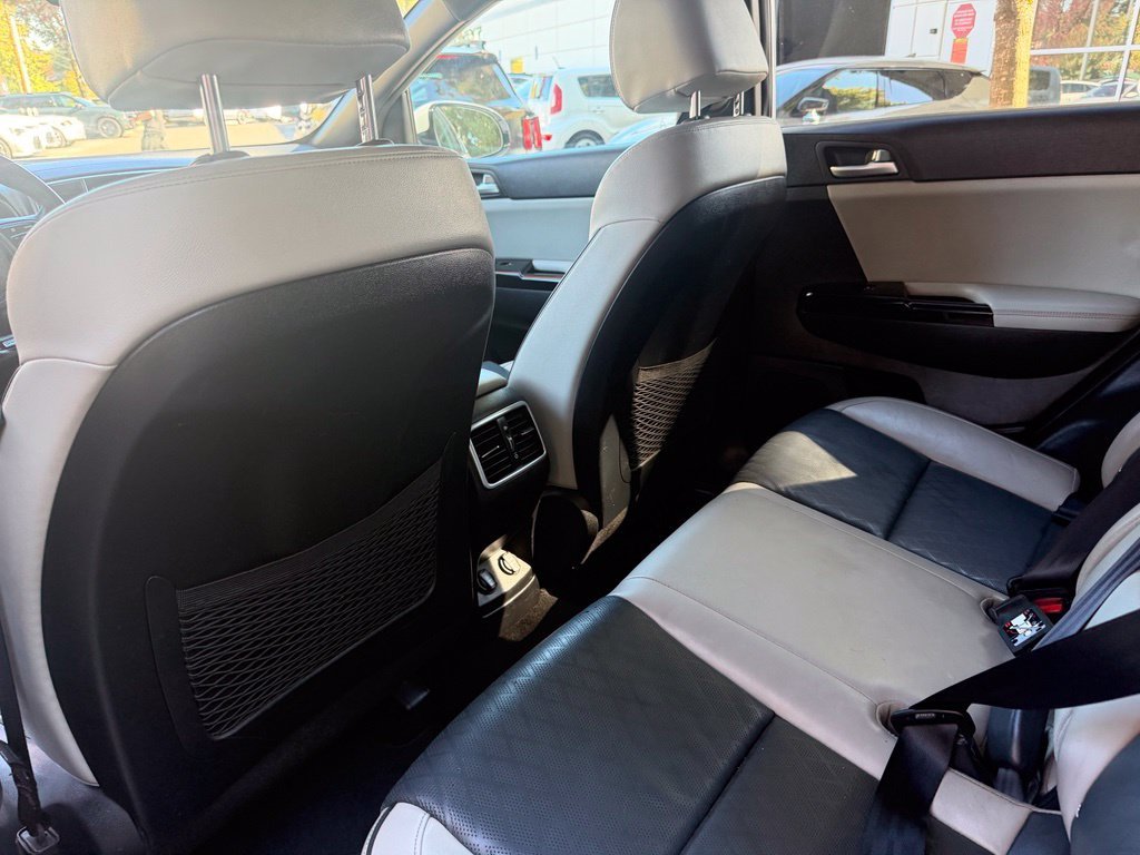 Used 2019 Snow White Pearl Kia EX image 14