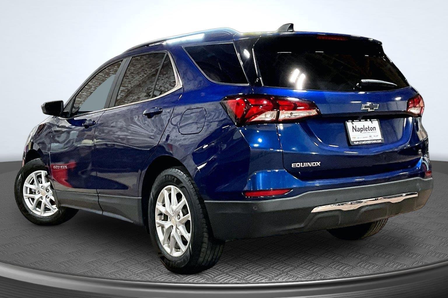 Used 2022 Blue Glow Metallic Chevrolet LT image 14
