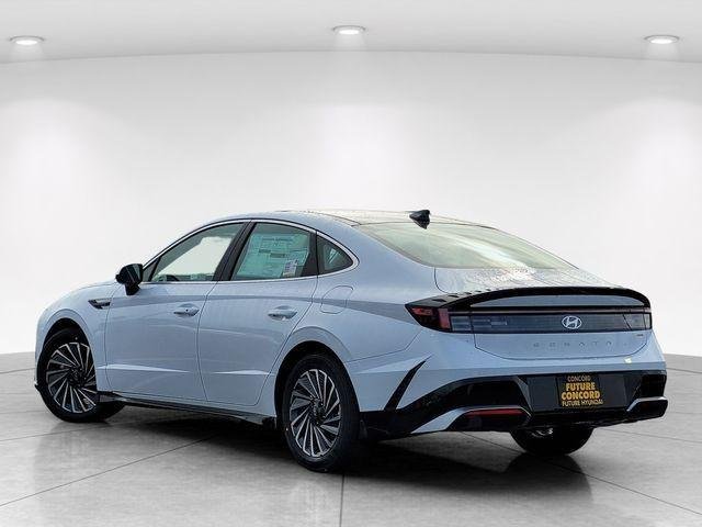 New 2026 White Hyundai SEL image 5