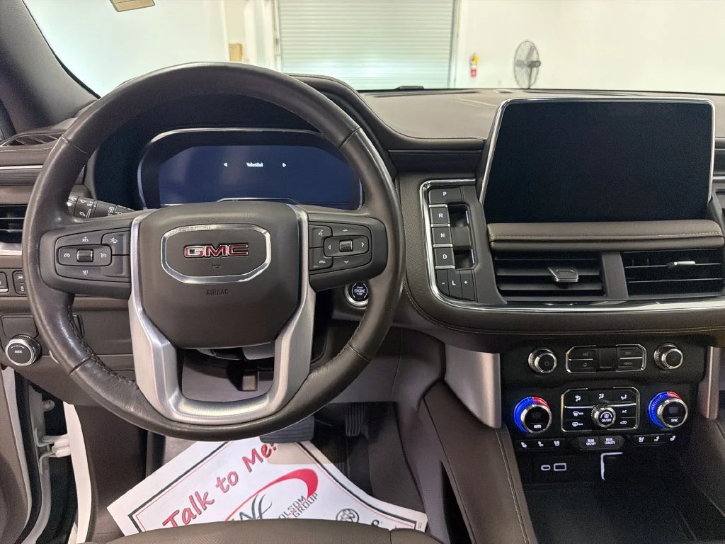 Used 2023 SUMMIT WHITE GMC SLT image 20