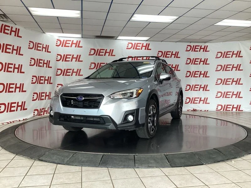 Used 2018 Silver Subaru 2.0i Limited image 3