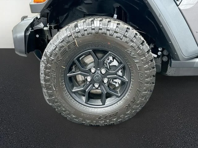 New 2026 Granite Crystal Metallic Clearcoat Jeep Willys image 20