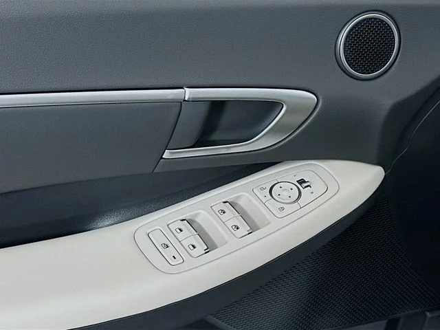 New 2026 Hyundai SONATA SEL Sport