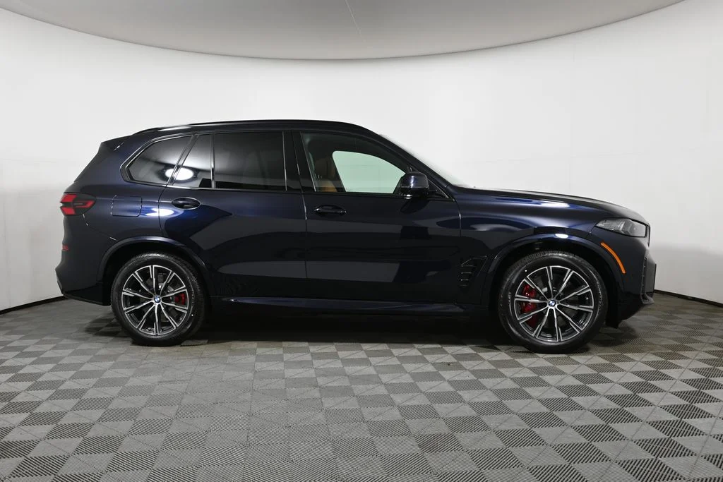Used 2026 Black BMW xDrive50e image 8