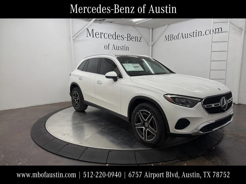 Used 2026 White Mercedes-Benz GLC 300 image 1