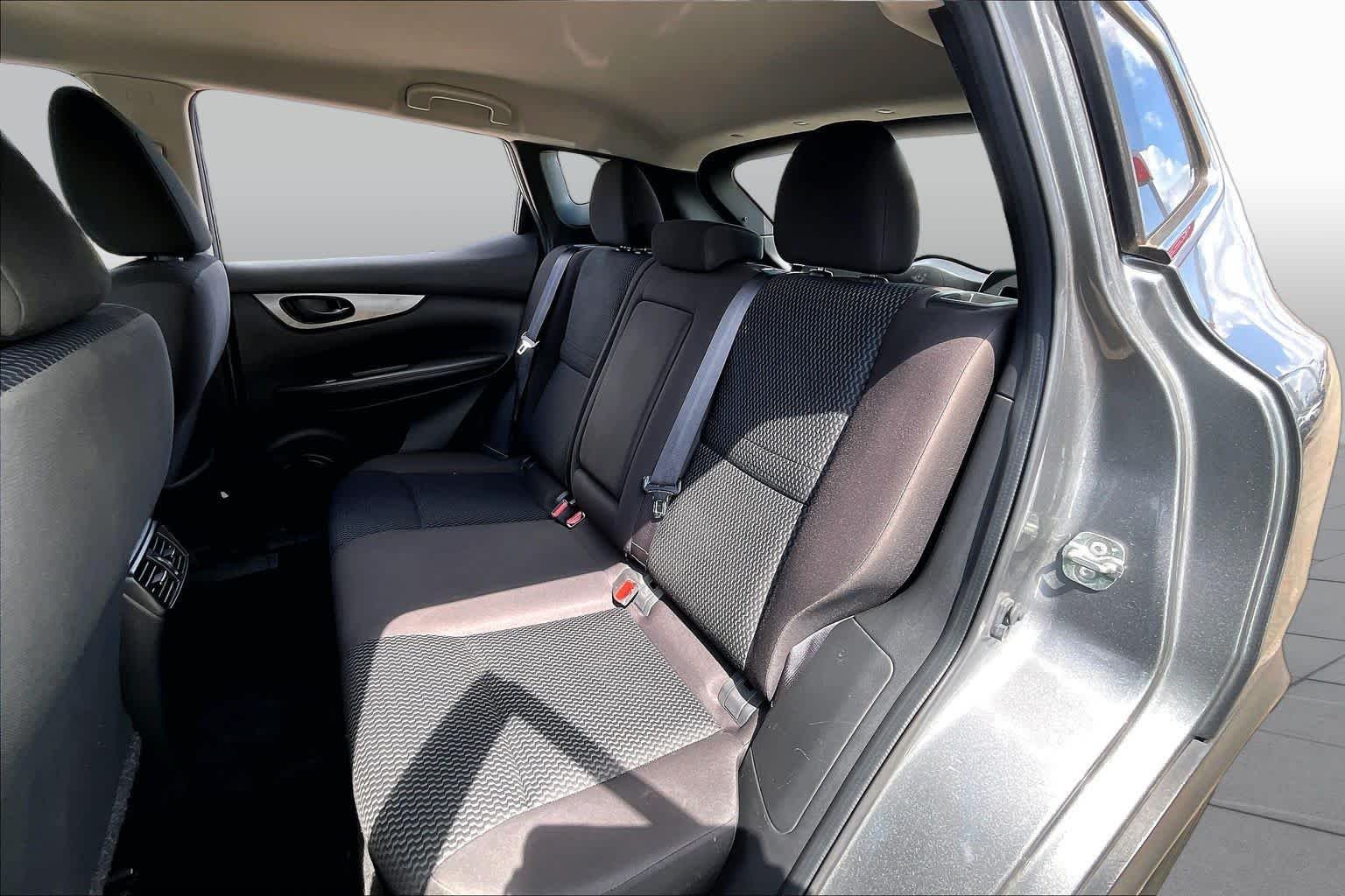 Used 2018 Gun Metallic Nissan S image 20