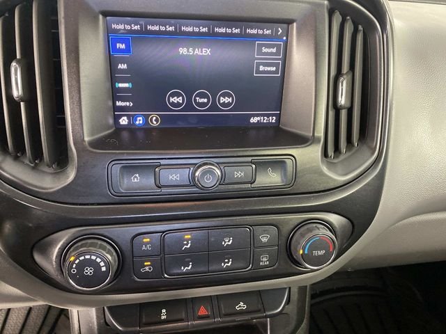 Used 2022 White GMC Elevation Standard image 19