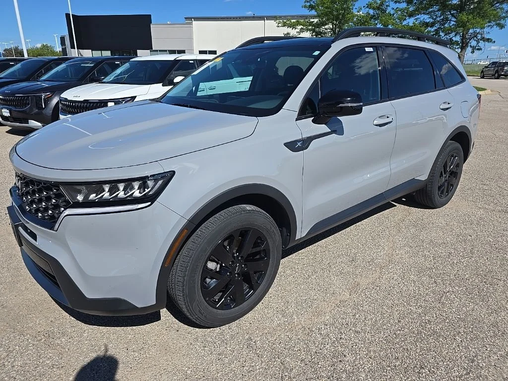 Used 2023 Gray Kia X-Line S image 4