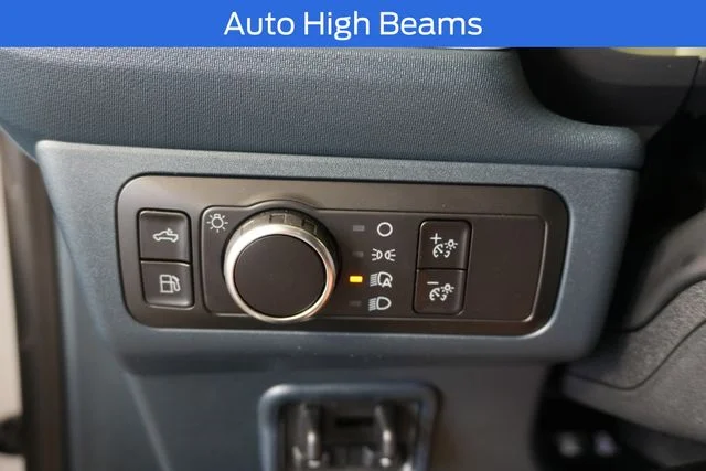 New 2026 Oxford White Ford XLT image 21