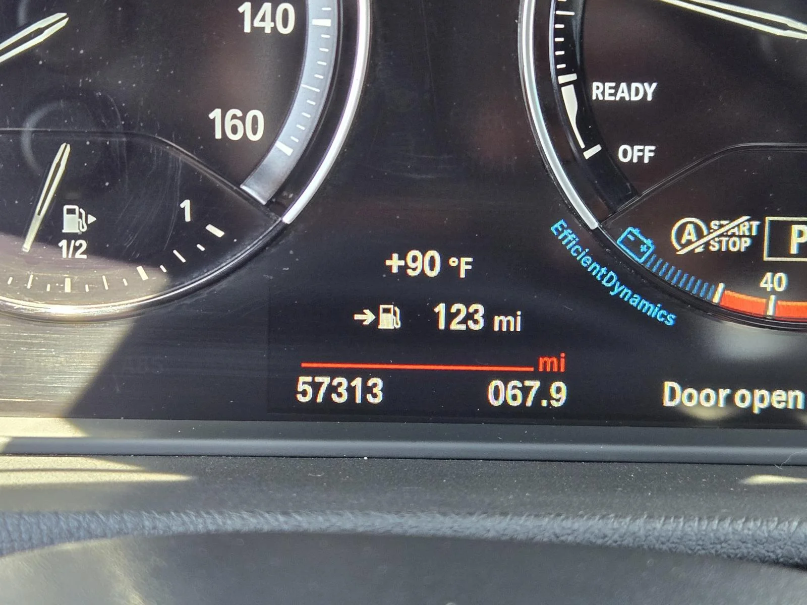 Used 2018 Mineral Gray Metallic BMW xDrive28i Sports Activity Coupe image 15