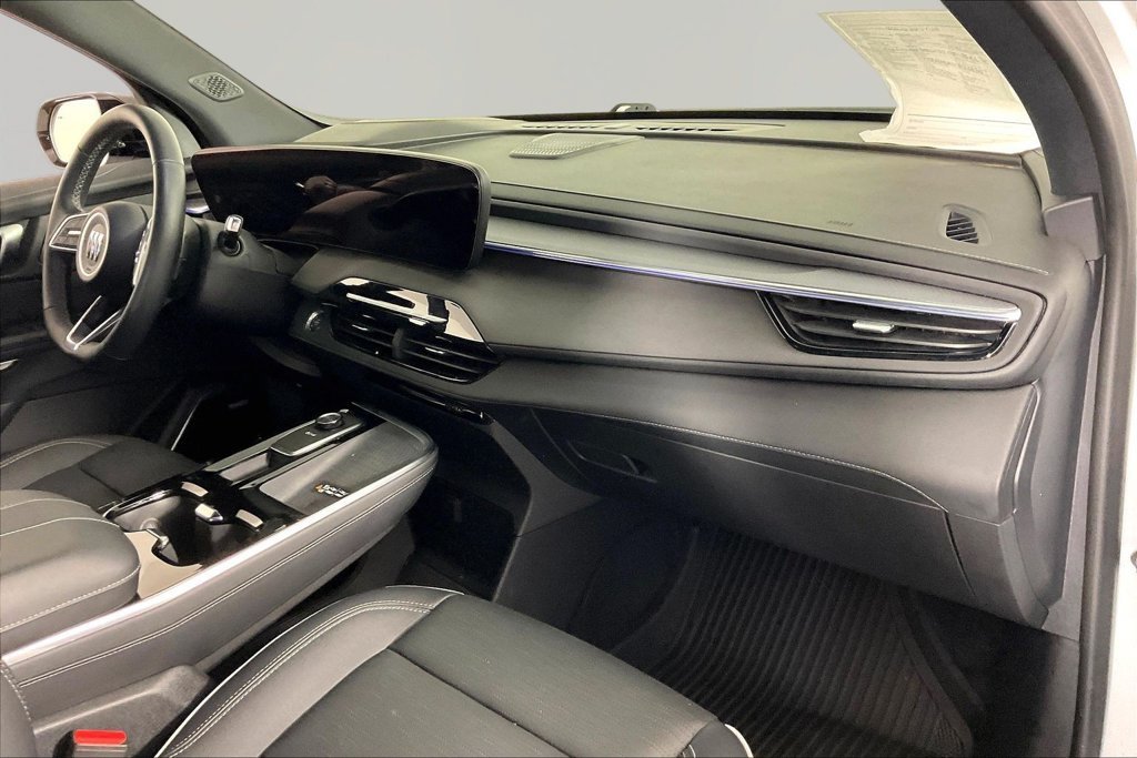Used 2025 White Buick Sport Touring image 24