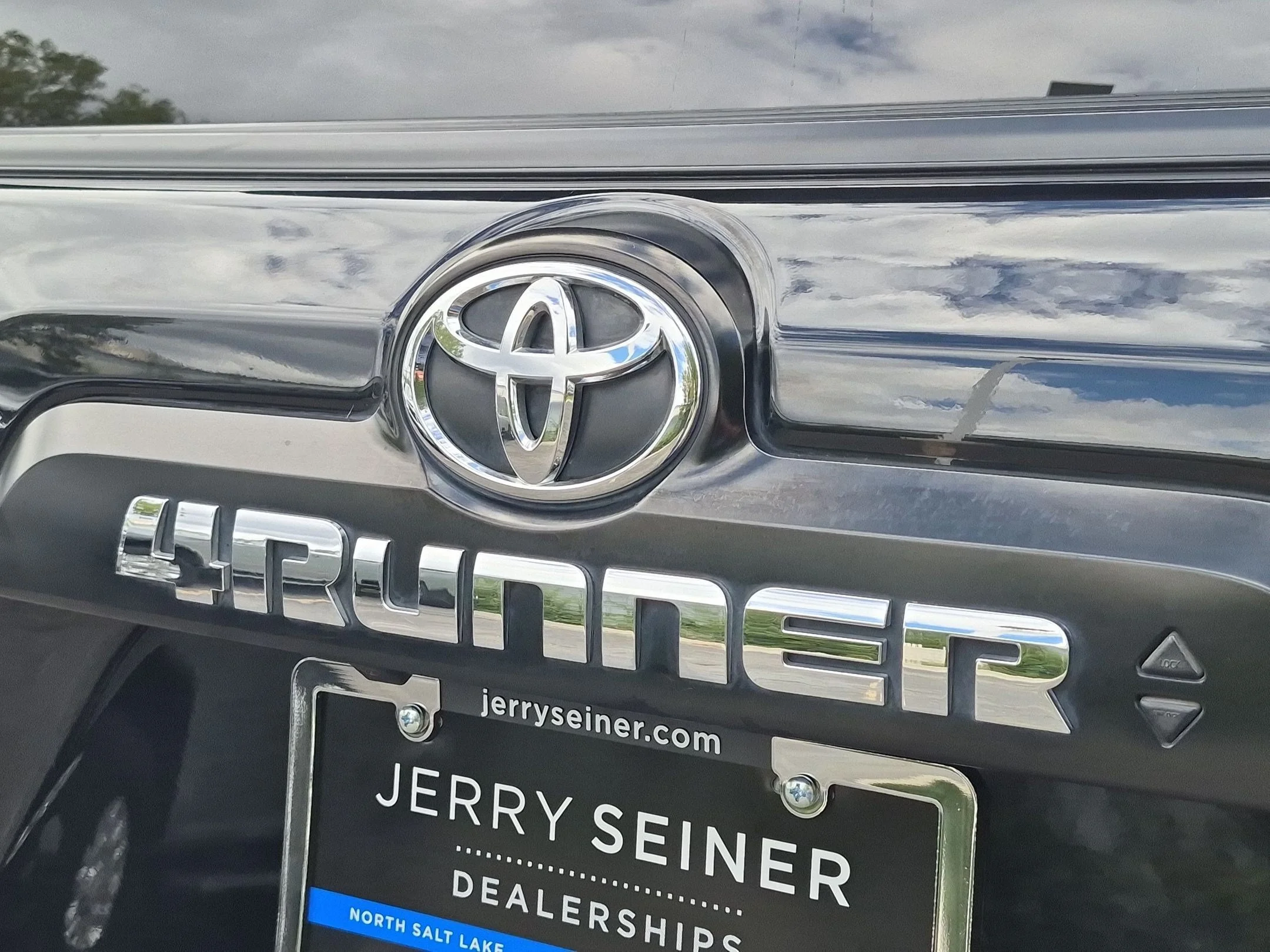 Used 2024 Midnight Black Metallic Toyota TRD Off Road Premium image 13