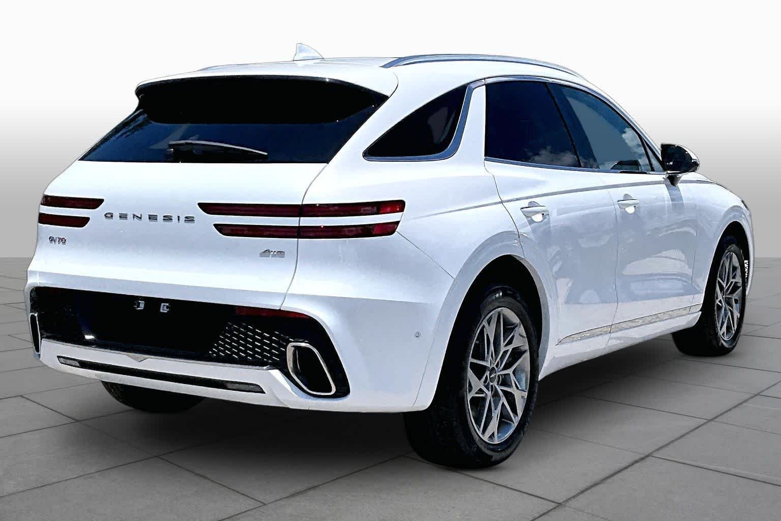 Used 2023 Uyuni White Genesis 2.5T image 13
