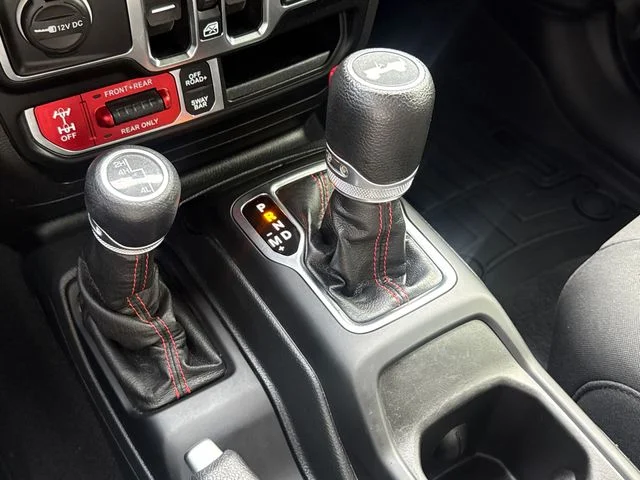 Used 2021 Black Jeep Unlimited Rubicon image 27