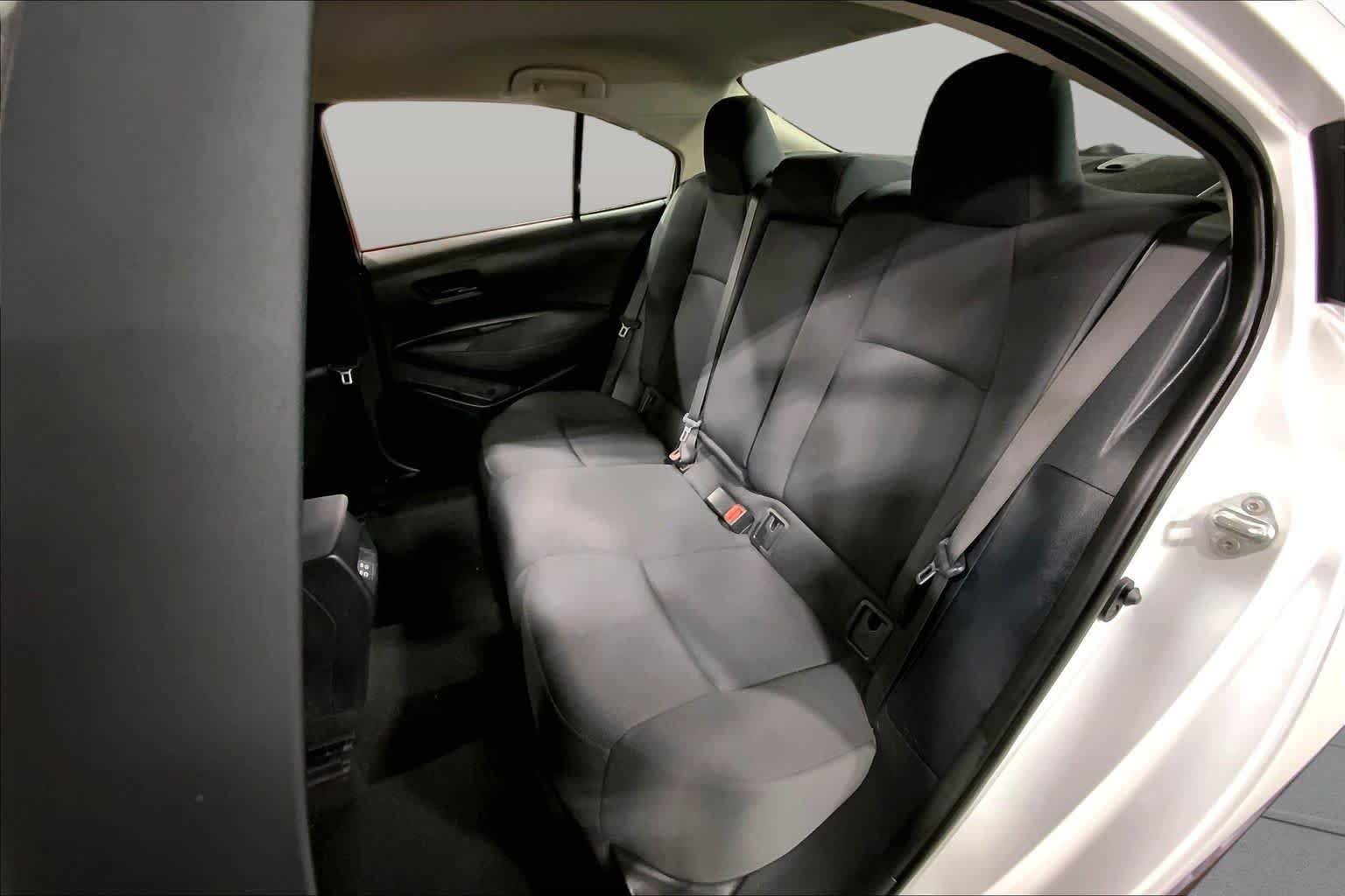 Used 2024 Wind Chill Pearl Toyota LE image 20