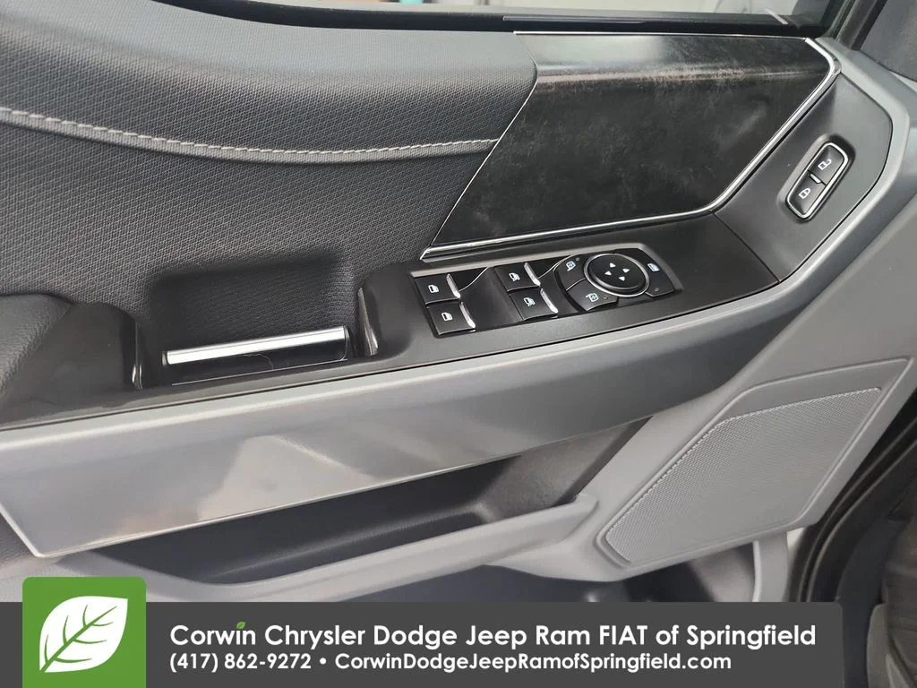 Used 2023 Gray Ford XLT image 20