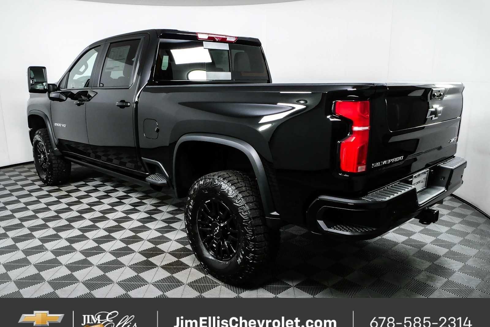 2026 Chevrolet Silverado 2500 HD ZR2 - Photo 29