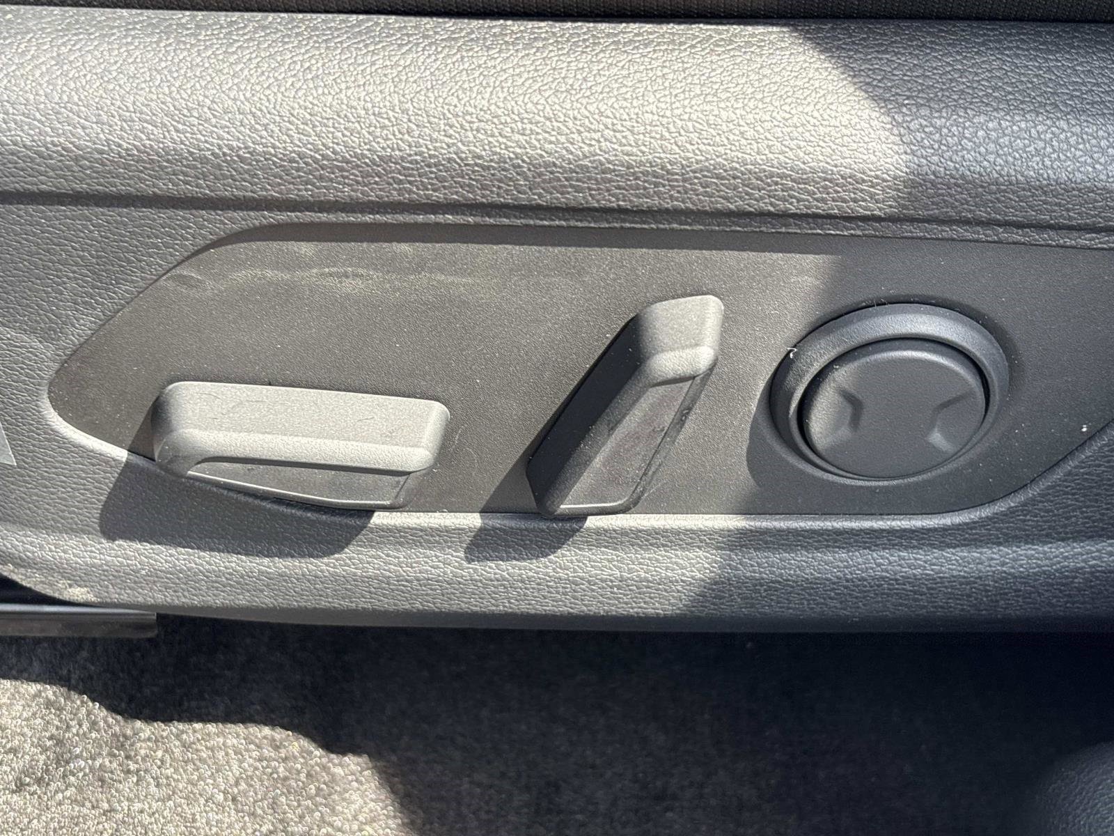 New 2026 Wolf Gray Kia SX-Prestige image 21