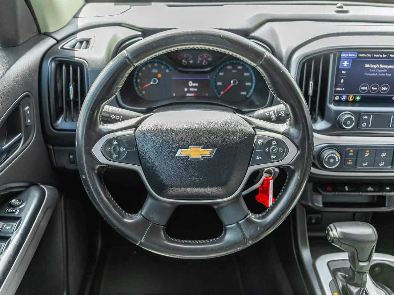 Used 2020 SATIN STEEL METALLIC Chevrolet 2WD LT image 12