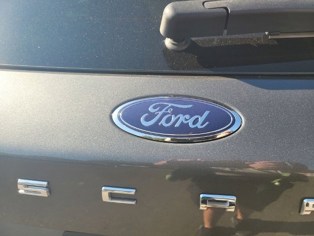 Used 2025 Gray Ford Active image 10