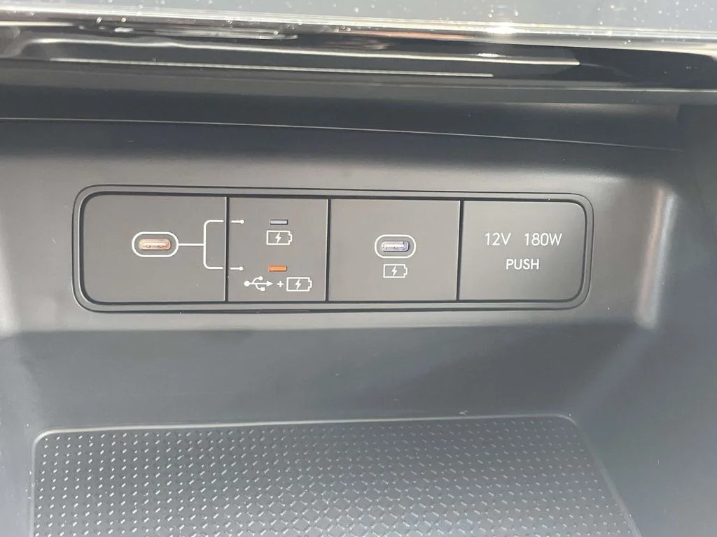 New 2026 Silver Hyundai SEL Plus image 29